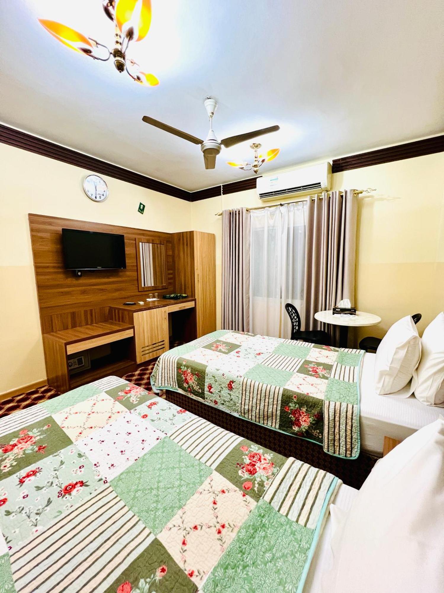 Al Ahrar Hotel Dubai Dış mekan fotoğraf